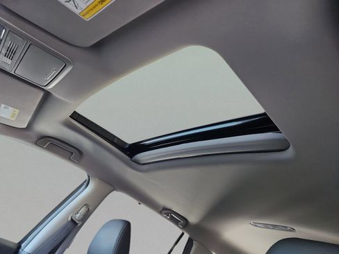 Used 2022 Honda Pilot Special Edition image 24