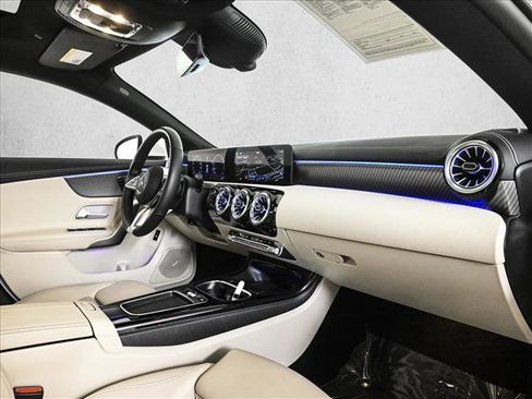 Certified 2025 Mercedes-Benz CLA 250 4MATIC image 23