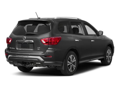 Used 2018 Nissan Pathfinder SL AWD/4WD image 2
