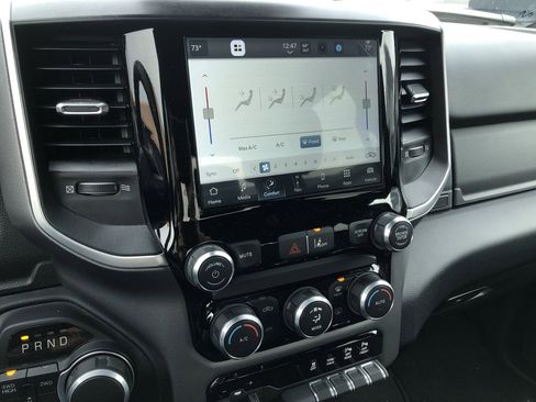 Used 2024 RAM 2500 Big Horn w/ Safety Group image 22