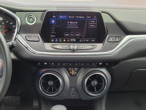 Used 2021 Chevrolet Blazer LT w/ Redline Edition FWD image 16