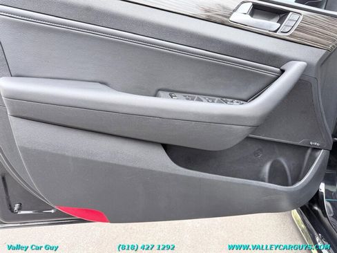 Used 2015 Hyundai Sonata Limited w/ Option Group 06 image 33