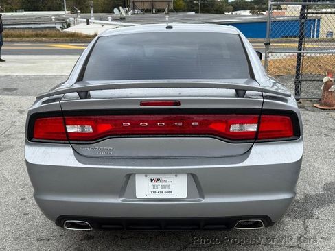 Used 2014 Dodge Charger SXT image 14