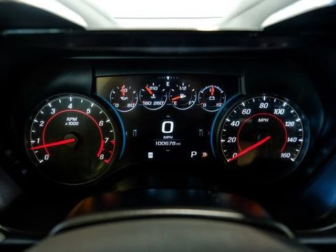 Used 2017 Chevrolet Camaro LT RWD image 22