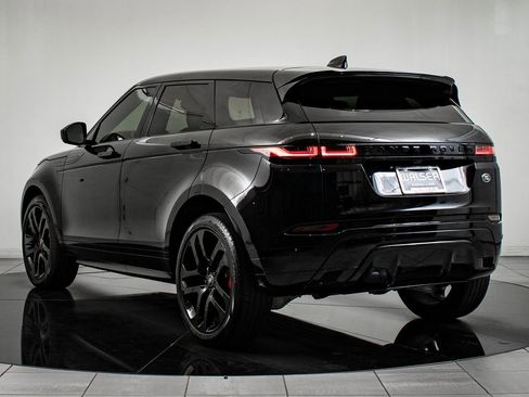 Used 2023 Land Rover Range Rover Evoque R-Dynamic SE image 6