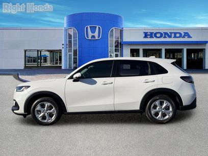 Used 2025 Honda HR-V LX