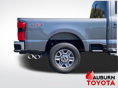 Used 2024 Ford F250 Lariat image 4
