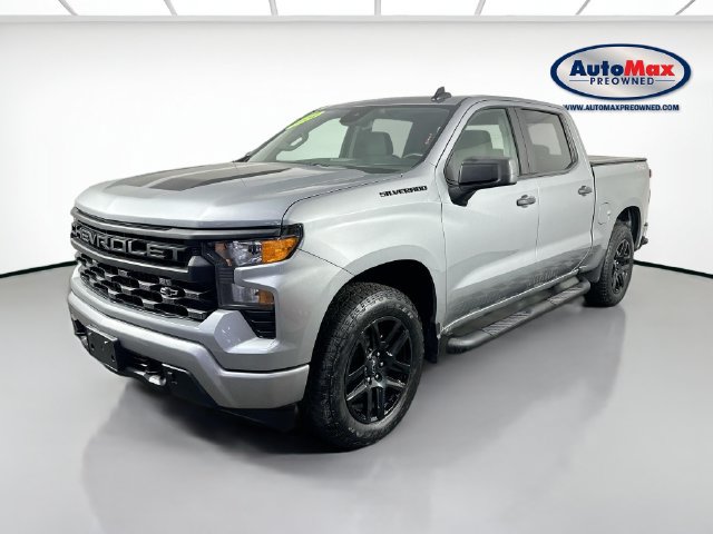 Used 2024 Chevrolet Silverado 1500 Custom w/ Rally Edition AWD/4WD image 4