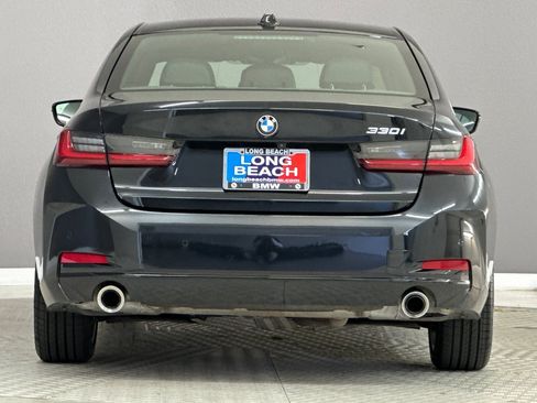 Certified 2024 BMW 330i Sedan w/ Convenience Package RWD image 9