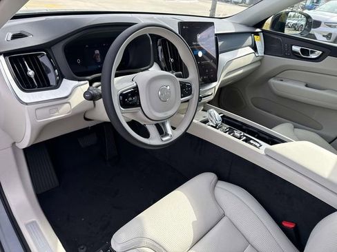 New 2026 Volvo XC60 B5 Ultra w/ Protection Package Premier image 23