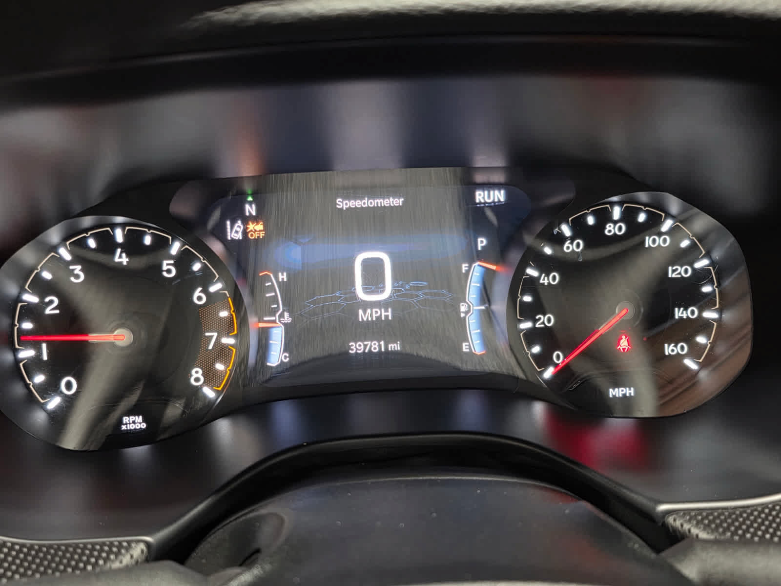 Used 2025 Jeep Compass Latitude w/ Convenience Group AWD/4WD image 27
