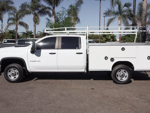 Used 2023 Chevrolet Silverado 2500 W/T w/ WT Convenience Package image 5