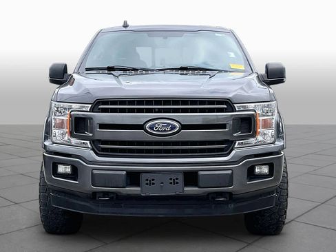 Used 2018 Ford F150 XLT w/ Equipment Group 302A Luxury AWD/4WD image 4