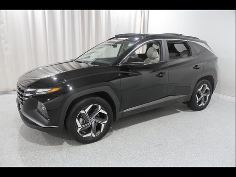 Certified 2024 Hyundai Tucson SEL AWD/4WD image 3