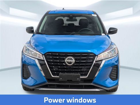 Used 2021 Nissan Kicks S FWD image 11