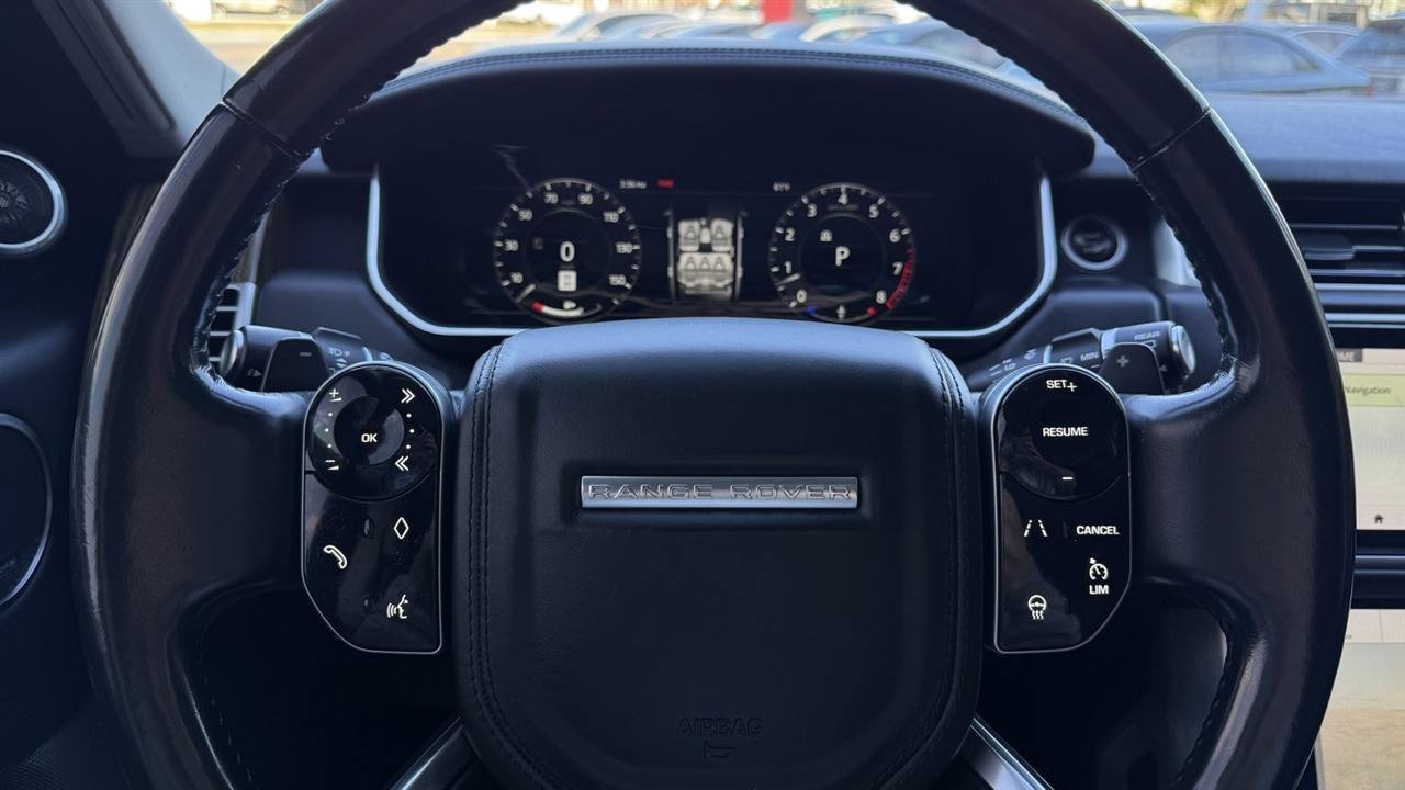 Used 2018 Land Rover Range Rover HSE AWD/4WD image 44