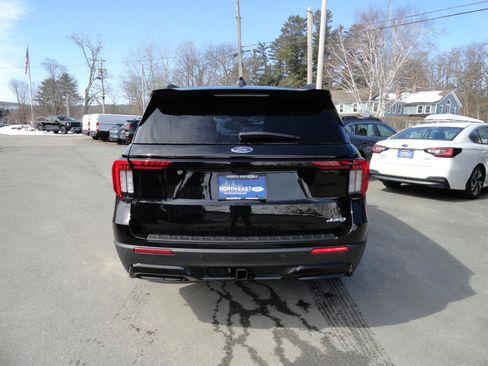 New 2026 Ford Explorer ST-Line AWD/4WD image 6