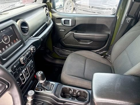 Used 2023 Jeep Wrangler Unlimited Sport AWD/4WD image 26