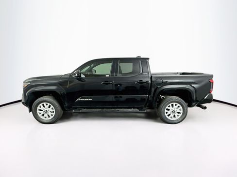 Used 2026 Toyota Tacoma SR5 RWD image 4
