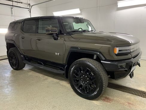New 2025 GMC Hummer EV 2X image 1