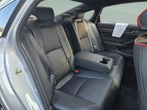 Used 2020 Honda Accord Sport image 24