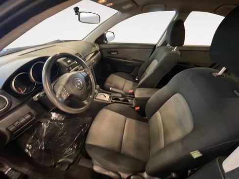 Used 2006 MAZDA MAZDA3 i Touring FWD image 9