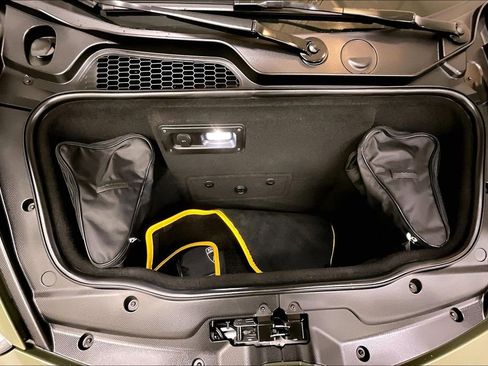 Used 2024 Lamborghini Huracan Sterrato image 15