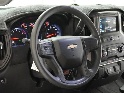 Used 2019 Chevrolet Silverado 1500 Custom w/ Infotainment Package image 15