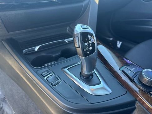 Used 2016 BMW 320i xDrive 320i xDrive image 28