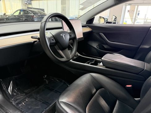 Used 2020 Tesla Model 3 Long Range image 19