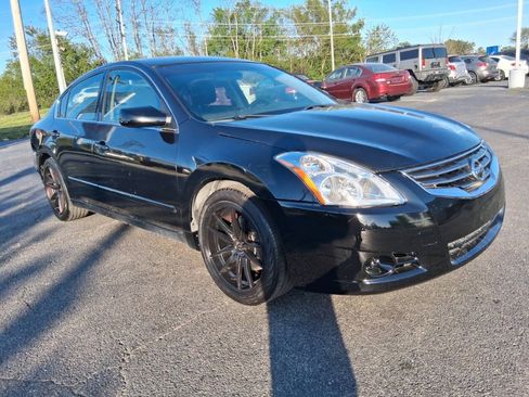Used 2012 Nissan Altima 2.5 S FWD image 3