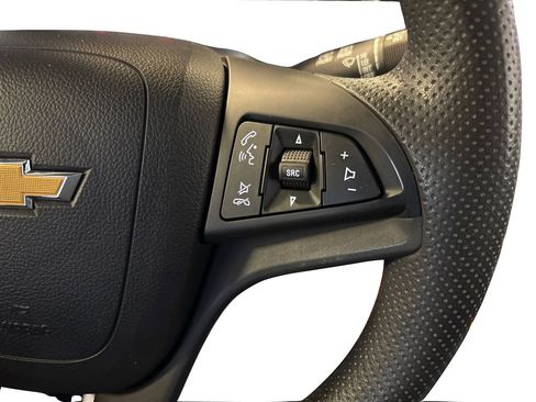 Used 2020 Chevrolet Trax LS w/ Tint and Cruise Package FWD image 31