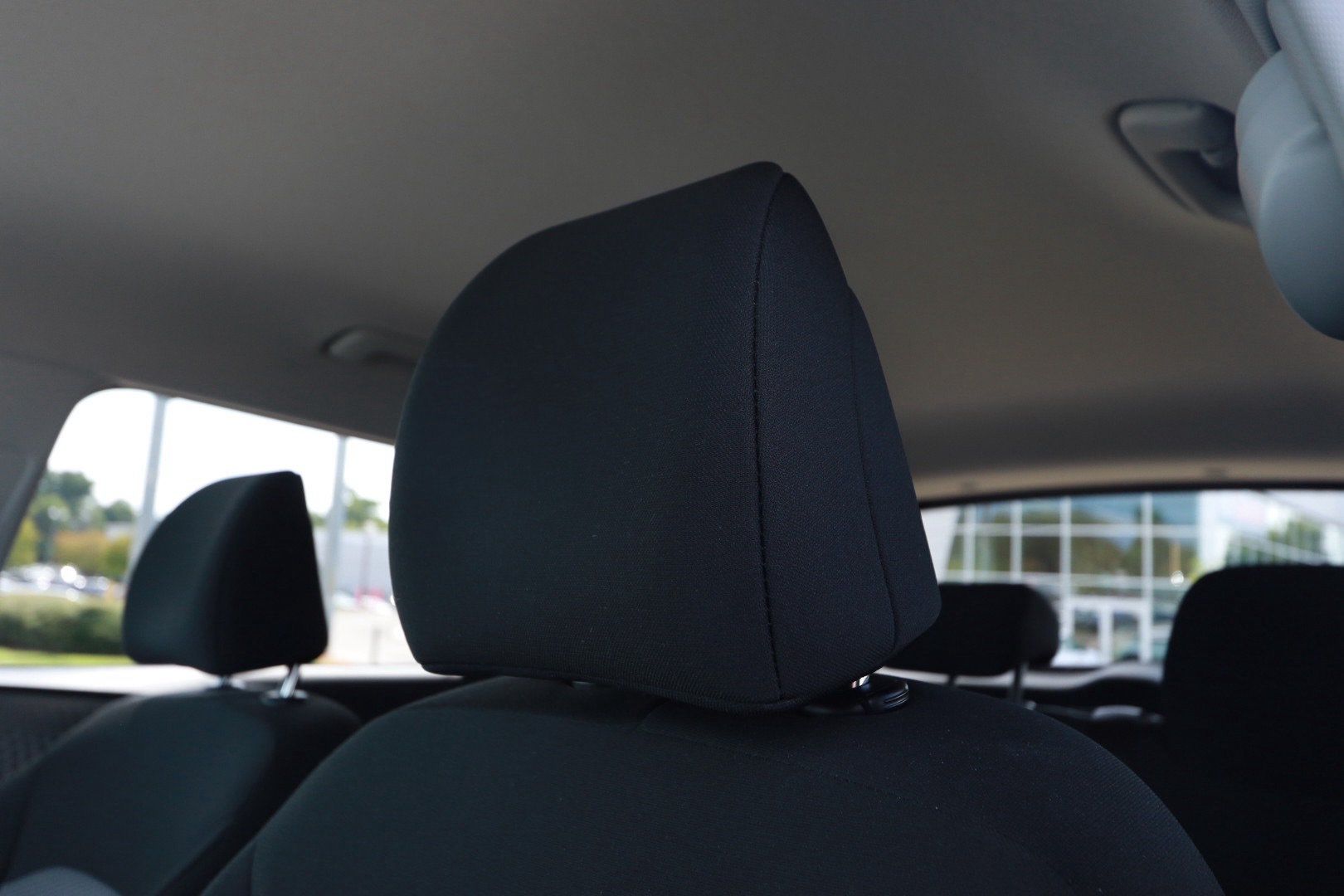 Used 2025 Kia Soul LX w/ LX Technology Package FWD image 20