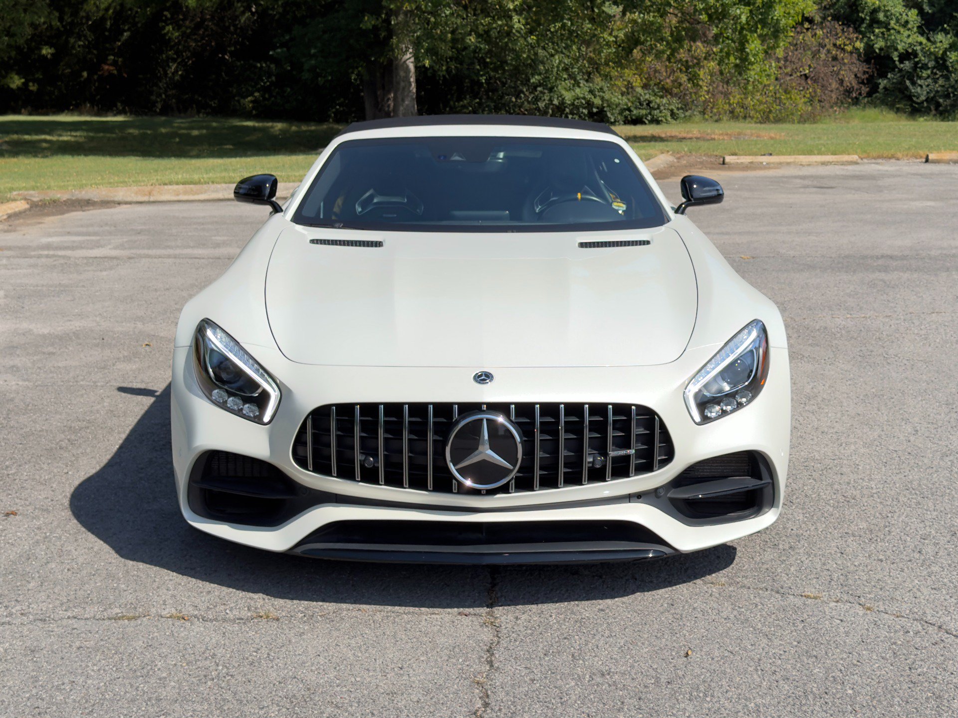 Used 2019 Mercedes-Benz AMG GT Roadster image 9