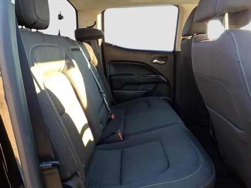 Used 2016 GMC Canyon SLE w/ Nightfall Edition image 13