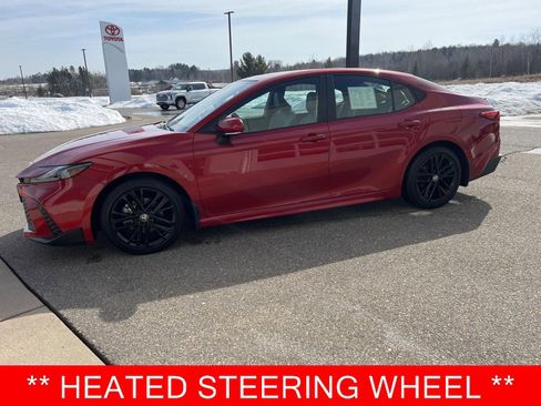 Used 2025 Toyota Camry SE w/ Multimedia Upgrade Package image 3