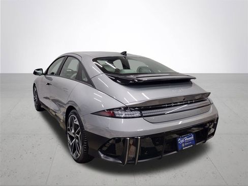 Certified 2025 Hyundai Ioniq 6 SEL image 13