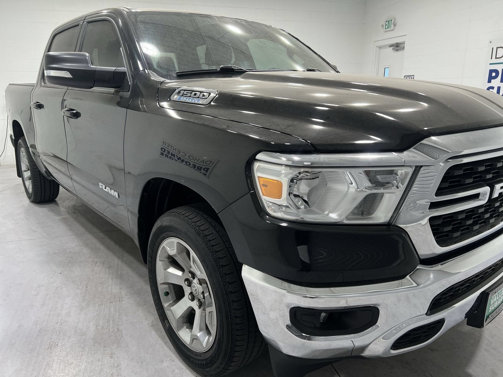 Used 2022 RAM 1500 Big Horn AWD/4WD image 2