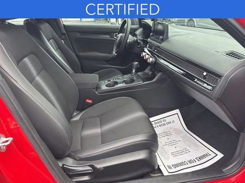 Used 2023 Honda Civic Sport image 18