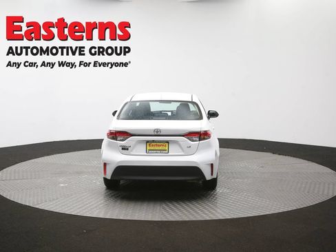 Used 2024 Toyota Corolla LE FWD image 38