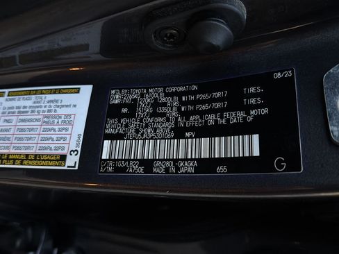 Certified 2023 Toyota 4Runner SR5 Premium w/ Moonroof Package image 34