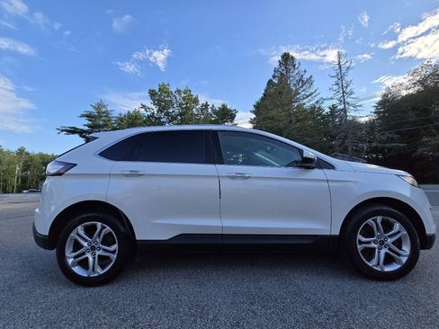Used 2017 Ford Edge Titanium w/ Technology Package AWD/4WD image 6