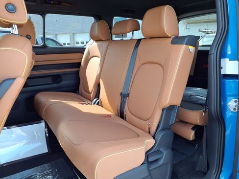 New 2025 Volkswagen ID. Buzz Pro S image 10