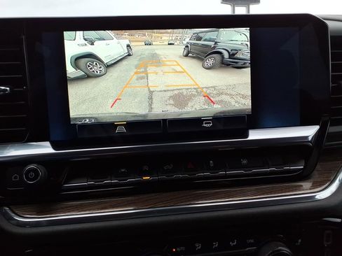 Used 2024 Chevrolet Silverado 1500 LT image 28