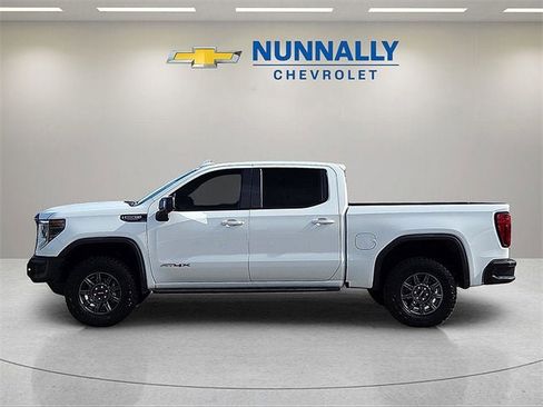 Certified 2024 GMC Sierra 1500 AT4X image 2