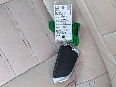Used 2019 BMW X3 sDrive30i w/ Executive Package image 40