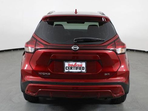 Certified 2024 Nissan Kicks SR FWD image 10