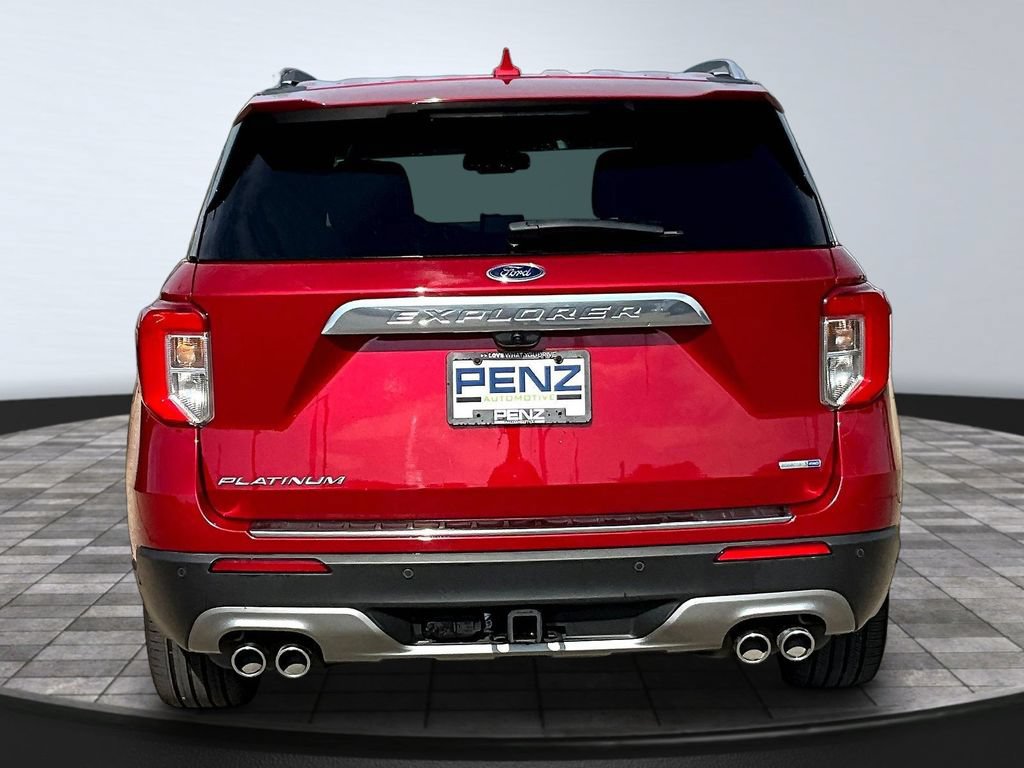 Used 2020 Ford Explorer Platinum w/ Premium Technology Package AWD/4WD image 6