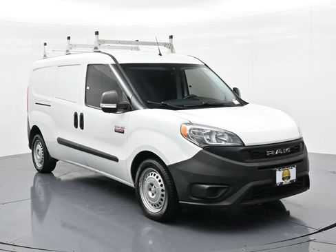 Used 2019 RAM ProMaster City Tradesman image 4