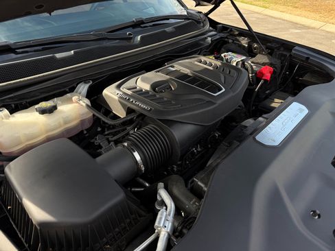 Used 2022 Jeep Grand Wagoneer Series III w/ Rear Seat Video Group 1 image 67